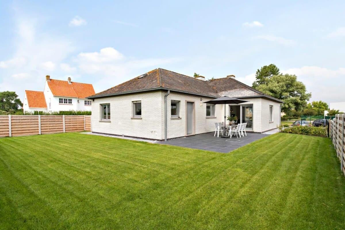 Huswell - Spacious Bungalow With Garden Near The Beach & Sea Middelkerke Buitenkant foto